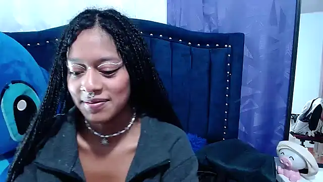 amathistalx online show from March 12, 2025, 12:42 am
