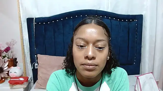 amathistalx online show from September 10, 2025, 7:14 pm