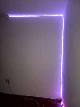   elissa online show from October 12, 2025, 2:21 am