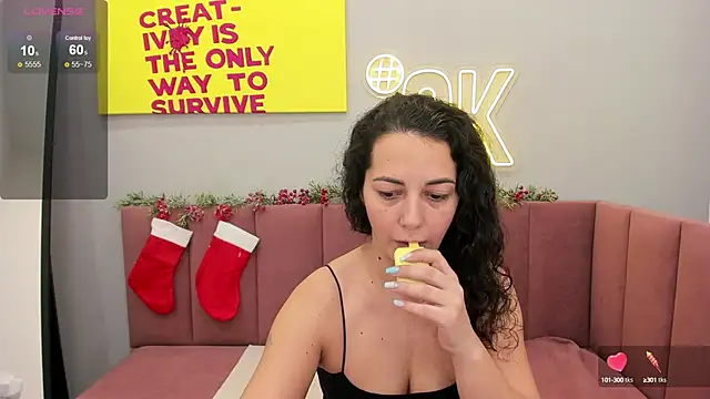 Linda Insatiable online show from December 18, 2024, 1:37 am
