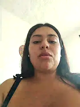 Snapshot of DULCE__26 chatting on February 26, 2025, 7:16 pm DULCE  26 online show from February 26, 2025, 7:16 pm