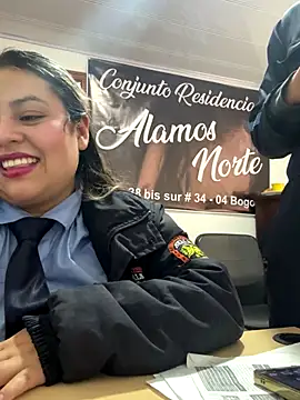 Snapshot of DULCE__26 chatting on October 18, 2025, 11:55 am DULCE  26 online show from October 18, 2025, 11:55 am