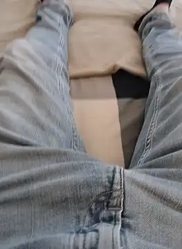 Snapshot of casper0303 chatting on September 29, 2025, 7:24 am casper0303 online show from September 29, 2025, 7:24 am