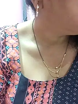 Urmila bhabhii online show from January 28, 2025, 2:43 am