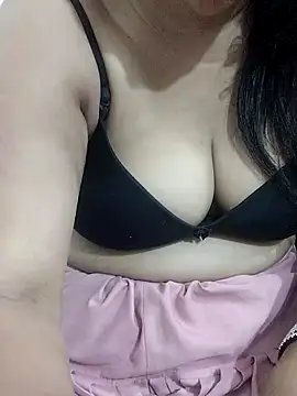 Urmila bhabhii online show from March 19, 2026, 2:43 pm