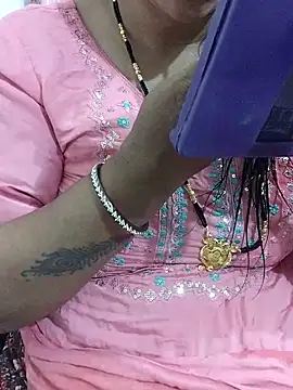 Urmila bhabhii online show from April 29, 2026, 3:21 am