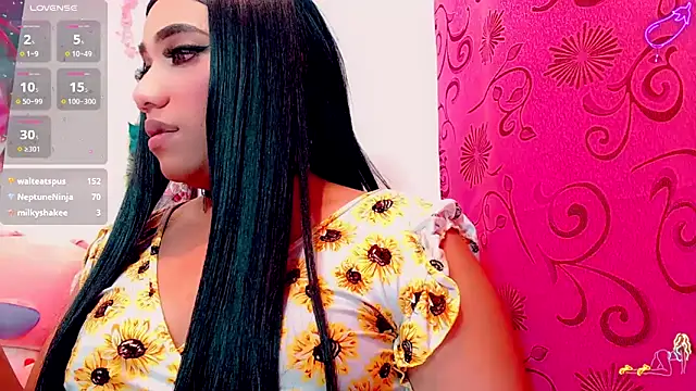 Snapshot of Milas_we chatting on January 31, 2025, 8:32 am Milas we online show from January 31, 2025, 8:32 am