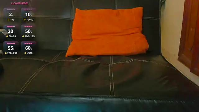 MrLonely02 online show from December 3, 2024, 11:02 pm