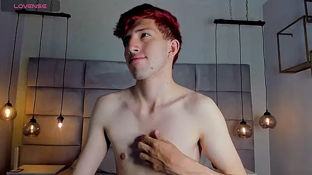 Un Slutty online show from December 18, 2024, 11:24 am