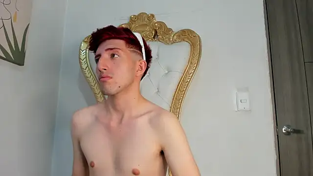 Un Slutty online show from December 26, 2024, 7:49 pm