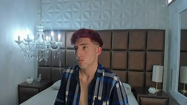 Un Slutty online show from December 29, 2024, 8:04 pm