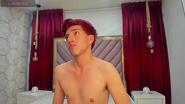 Un Slutty online show from February 1, 2025, 10:44 pm