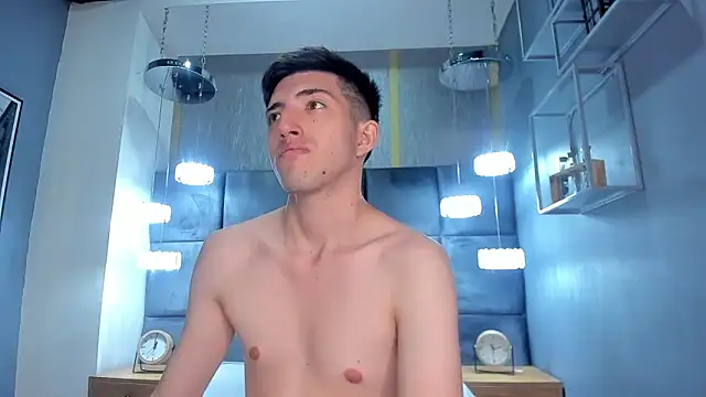 Un Slutty online show from March 12, 2025, 6:22 pm