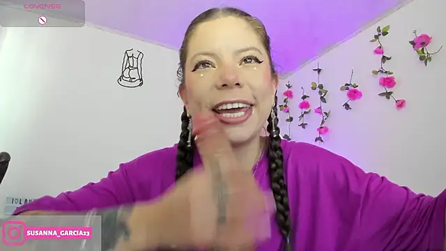 Susana garcia  online show from February 8, 2026, 9:51 pm