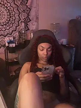 butterflybootyy online show from December 13, 2024, 11:13 am