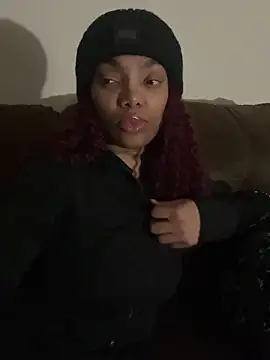 butterflybootyy online show from February 1, 2025, 4:56 am