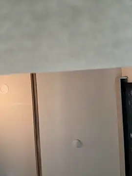 butterflybootyy online show from September 12, 2025, 2:17 pm