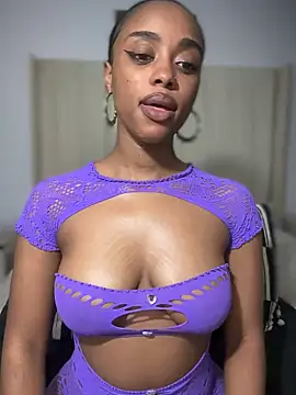 BhadBhad Kitty online show from December 5, 2025, 7:28 am