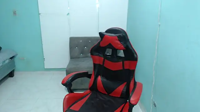 black30cmdick online show from December 3, 2025, 1:09 pm