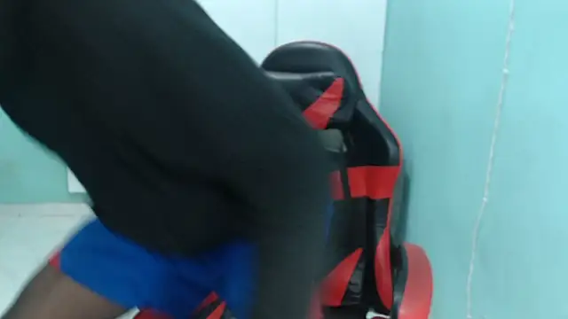 black30cmdick online show from January 13, 2026, 4:34 pm