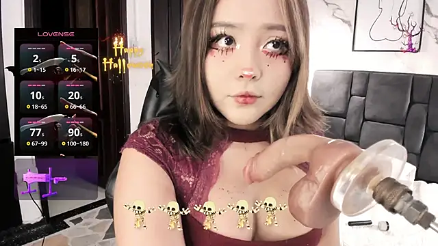 Teen sofia  online show from October 31, 2025, 4:35 am