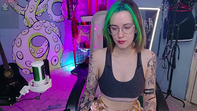 Snapshot of Cumpotik_Eve chatting on March 15, 2026, 4:51 am Cumpotik Eve online show from March 15, 2026, 4:51 am