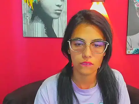 PaolaMendez  online show from December 8, 2024, 12:30 pm