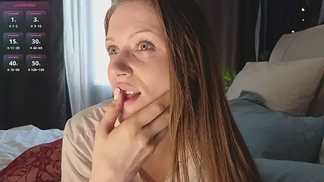 Chloe Vixen online show from March 19, 2025, 2:46 pm