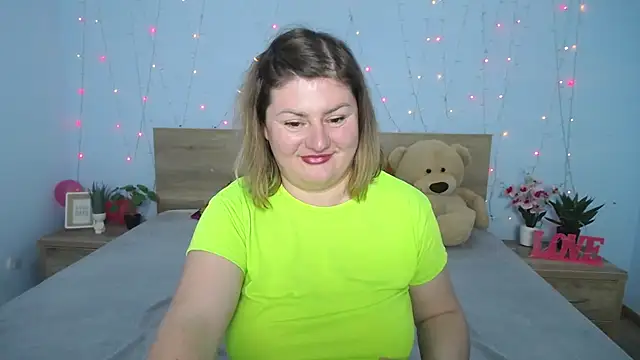 ZannaDreil online show from January 27, 2025, 9:55 pm