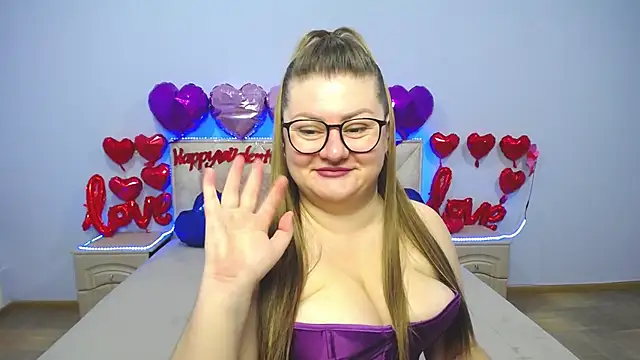 ZannaDreil online show from February 7, 2025, 6:45 pm