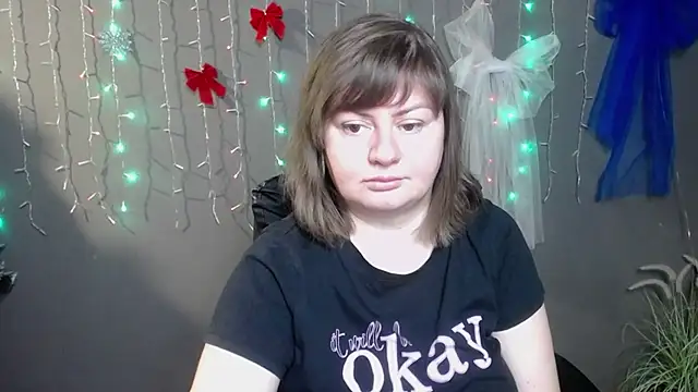 ZannaDreil online show from December 21, 2025, 7:32 pm