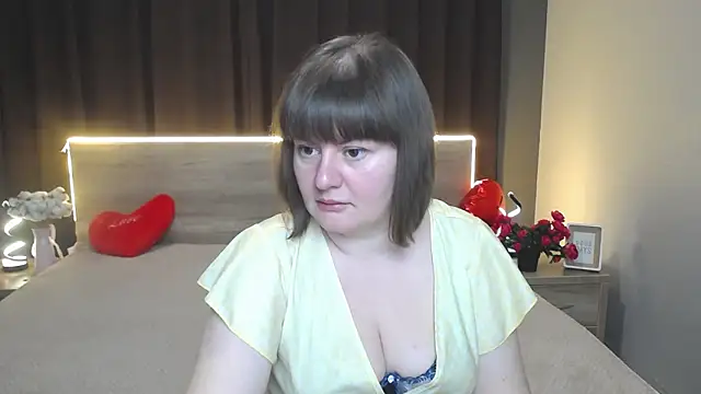 Snapshot of ZannaDreil chatting on February 28, 2026, 7:04 pm ZannaDreil online show from February 28, 2026, 7:04 pm