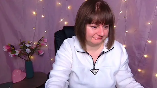 Snapshot of ZannaDreil chatting on March 8, 2026, 7:06 pm ZannaDreil online show from March 8, 2026, 7:06 pm