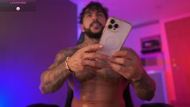 mariano costa online show from October 6, 2025, 11:02 pm