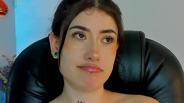 melody suarez online show from January 12, 2025, 10:54 pm