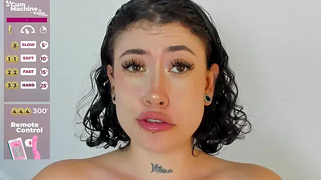 melody suarez online show from February 21, 2025, 1:44 am