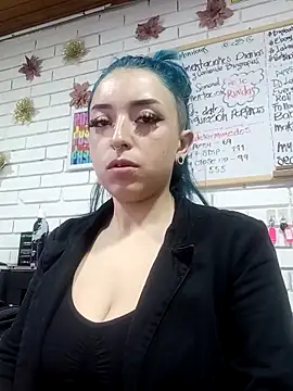 turolita  online show from February 17, 2025, 2:09 am