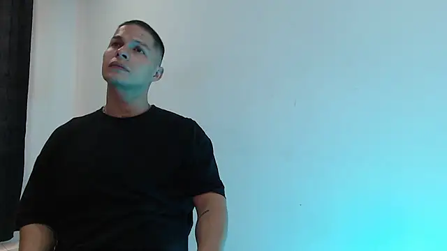 Snapshot of dominick_crawford01 chatting on February 1, 2025, 8:26 pm dominick crawford01 online show from February 1, 2025, 8:26 pm