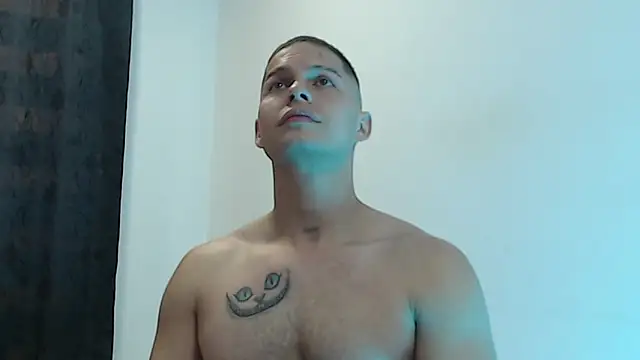 Snapshot of dominick_crawford01 chatting on February 22, 2025, 3:36 pm dominick crawford01 online show from February 22, 2025, 3:36 pm