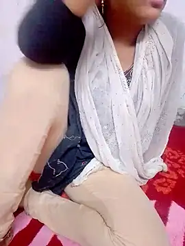 Indcople28 online show from September 20, 2025, 6:09 pm