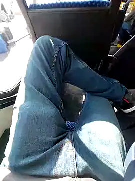 Snapshot of ketann1 chatting on February 24, 2025, 4:15 pm ketann1 online show from February 24, 2025, 4:15 pm