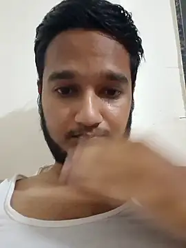 Snapshot of Jonrobinso chatting on December 8, 2024, 12:18 am Jonrobinso online show from December 8, 2024, 12:18 am