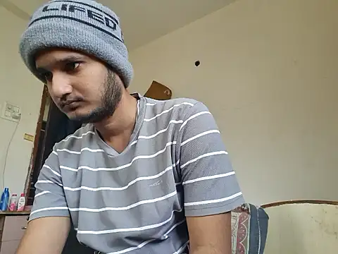 Jonrobinso online show from November 30, 2025, 5:33 am