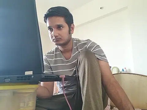 Jonrobinso online show from June 7, 2026, 4:49 am