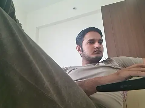 Jonrobinso online show from June 10, 2026, 4:12 am