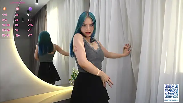 EvelyynLopez online show from February 12, 2025, 4:01 am