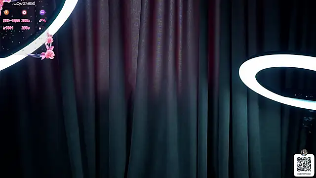 EvelyynLopez online show from March 15, 2025, 9:52 am