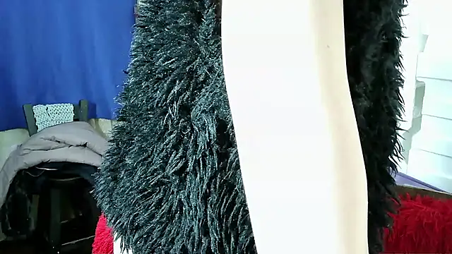 Snapshot of alixia81 chatting on October 17, 2025, 12:36 am alixia81 online show from October 17, 2025, 12:36 am