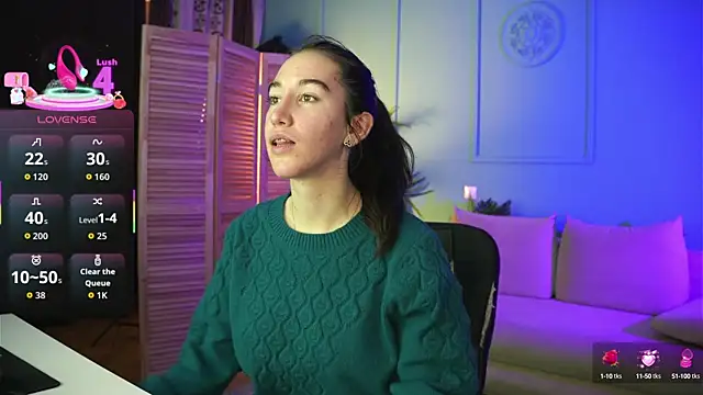 Snapshot of Belle_Via chatting on October 14, 2025, 3:57 pm Belle Via online show from October 14, 2025, 3:57 pm