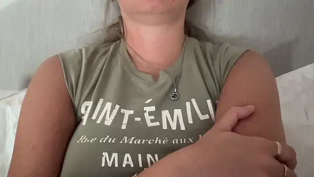 KaraLeee online show from March 3, 2025, 2:04 am